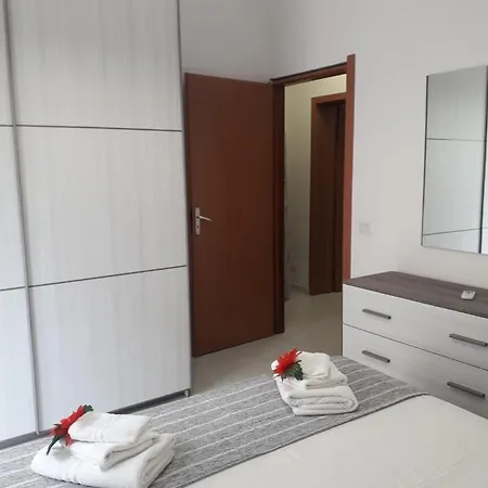 Casa Elise' Semesterbostad *